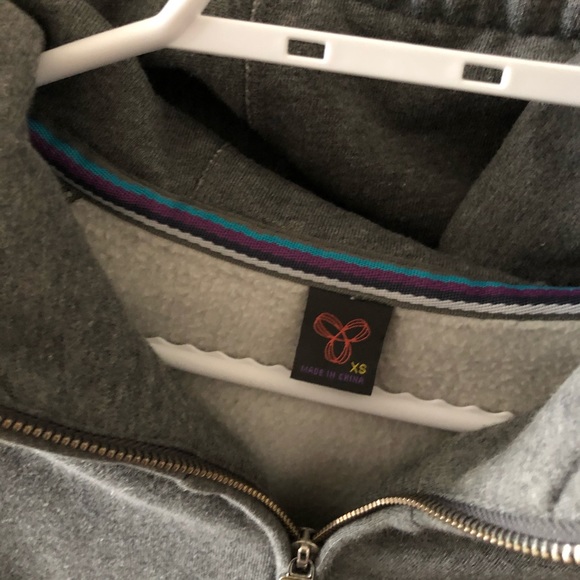 Aritzia Grey long hoodie - size XS - Picture 2 of 3